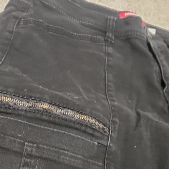 UNIONBAY Jet Black Skinny Pants - Picture 3 of 7